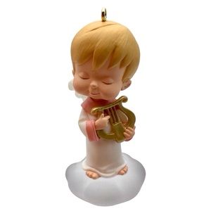 Hallmark 2001 “Chrysantha- Mary’s Angel” Christmas Ornament